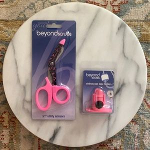 BeyondScrubs 5 1/2 inch Utility Scissors & Stethoscope Tape Holder